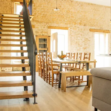 A La Beun'escale Bed & Breakfast *