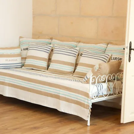 Bed & Breakfast A La Beun'escale