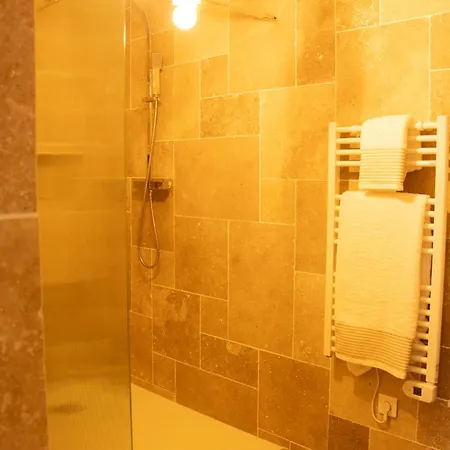 A La Beun'escale Bed & Breakfast *